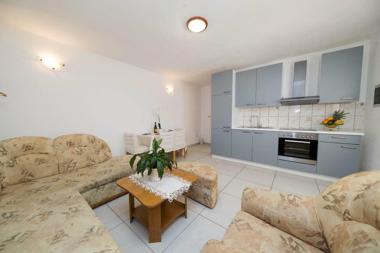 Apartmani Jordanka Crikvenica Exterior foto