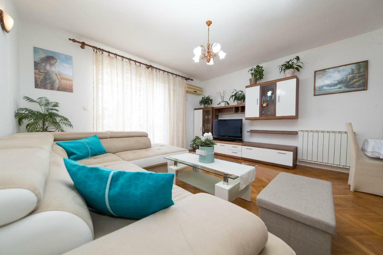 Apartmani Jordanka Crikvenica Exterior foto